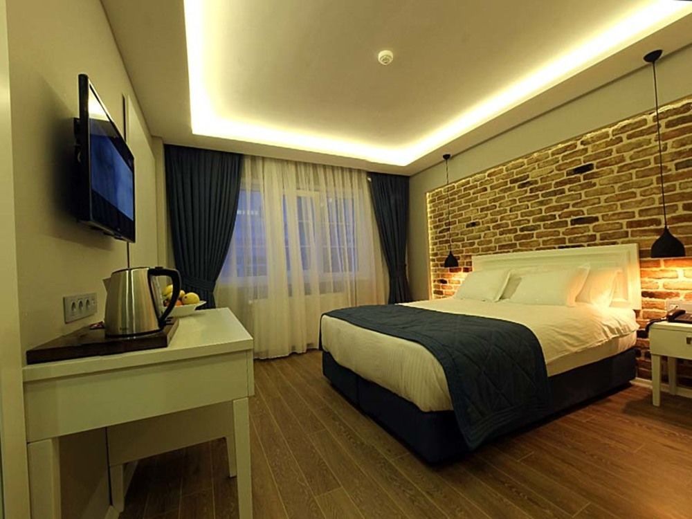 Taksim Santa Lucia Hotel Istanbul Eksteriør billede