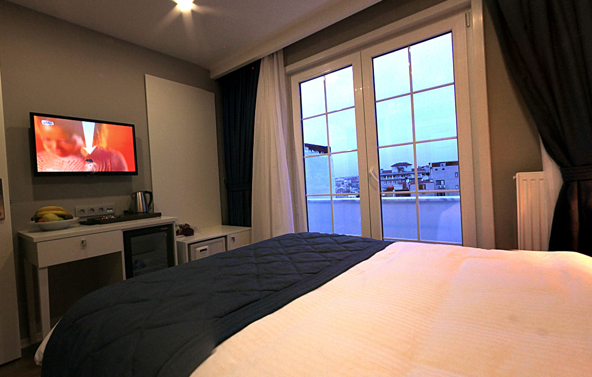 Taksim Santa Lucia Hotel Istanbul Eksteriør billede